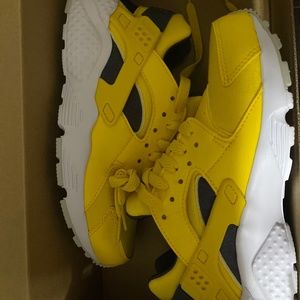 Nike shoes